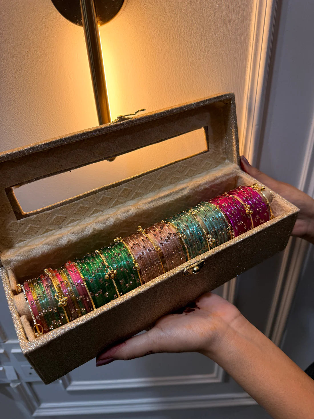 Queen Bangle Box 🌸