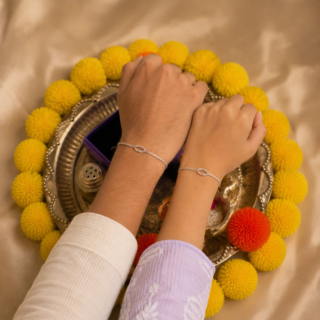 Infinite Bond Rakhi